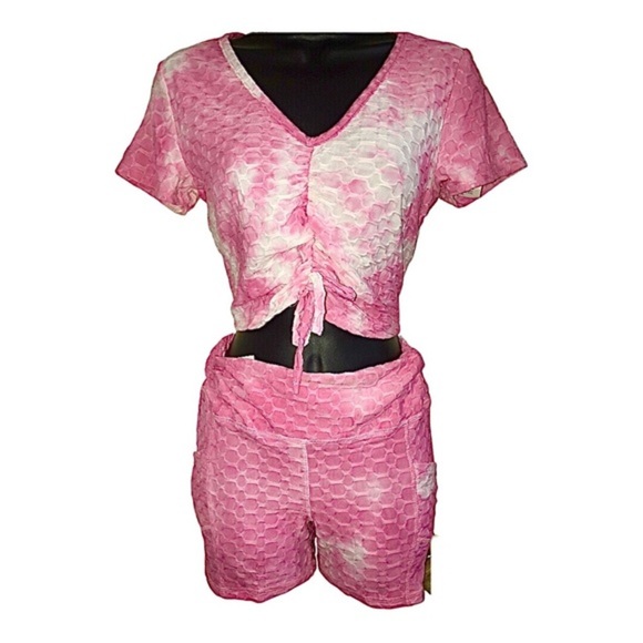 2 piece pink white v-neck printed crop top & booty shaping shorts set - Picture 15 of 15